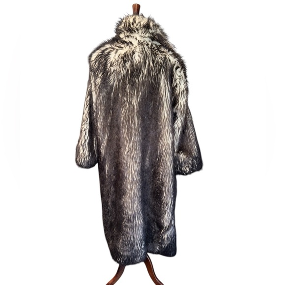 Black and White Shaggy Mob Wife Coat - Picture 2 of 5